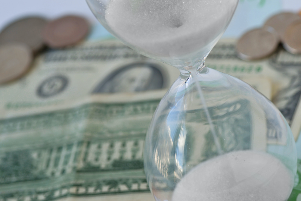 hourglass bills coins